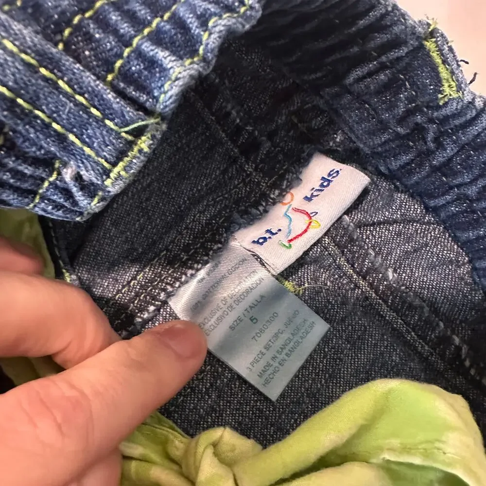 Vintage B.T. Kids Flower Embroidered Denim Jeans w/ Green Fabric Belt Sz 5T